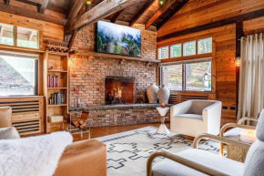 Couple's Retreat Lodge with Hot Tub and River Views
